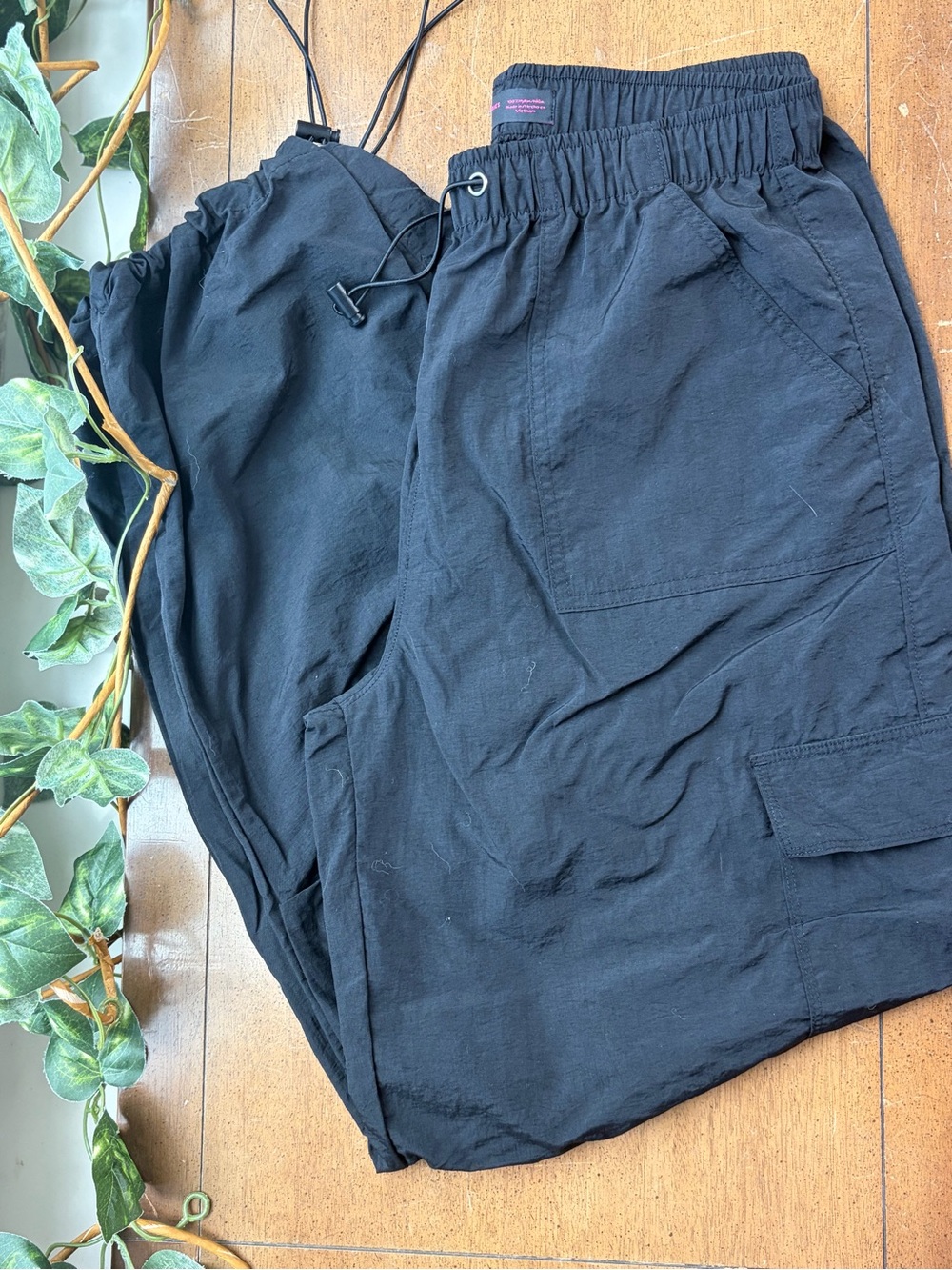 Black Parachute Cargo Pants Y2K Streetwear Adjustable Hem Drawstring Waist